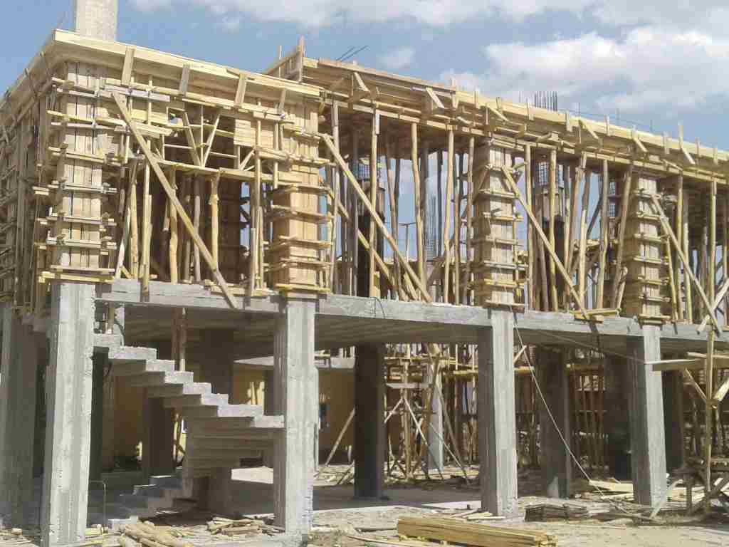 Üçyol İnşaat Kalıpçısı